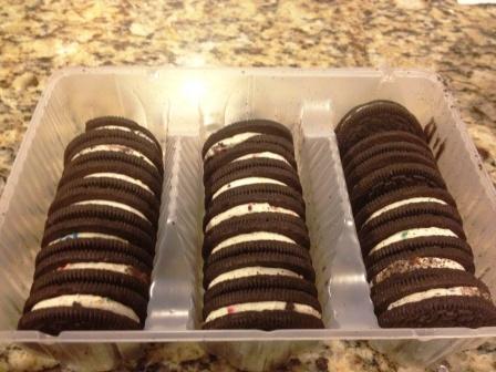 birthday-cake-oreos