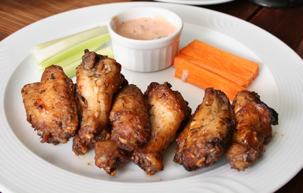 two-kinds-of-chicken-wings1