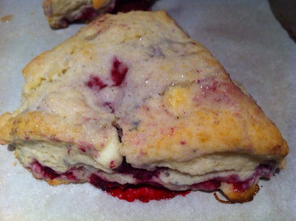 raspberry-chocolate-scones