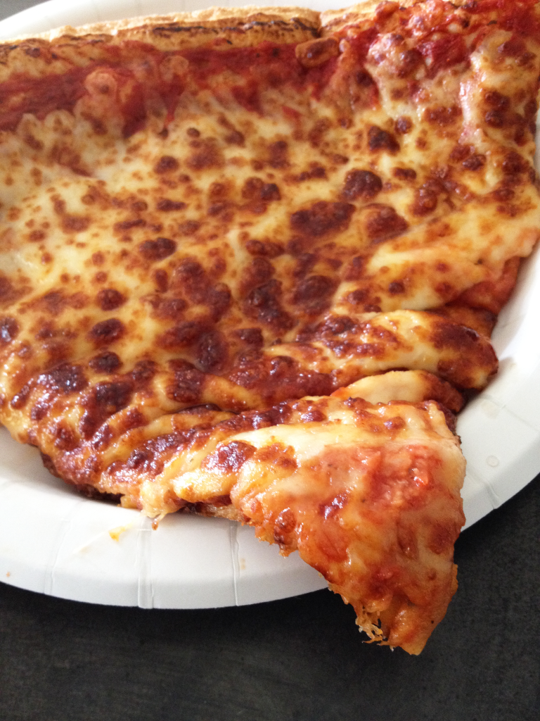 slice-of-cheese-pizza-on-plate