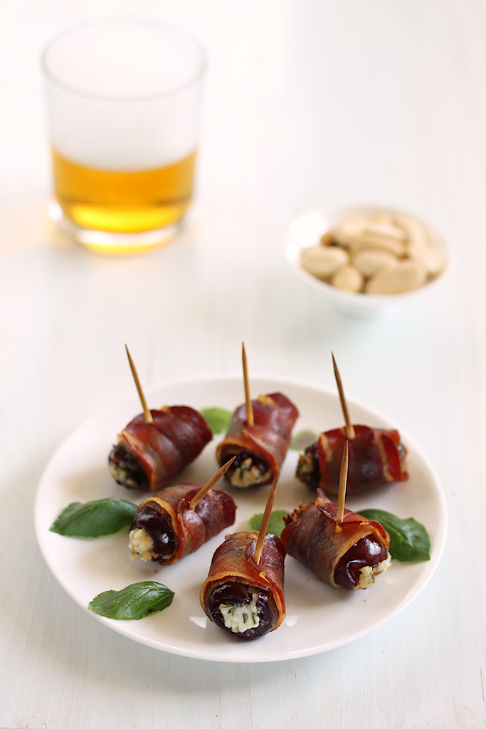 bacon-wrapped-dates