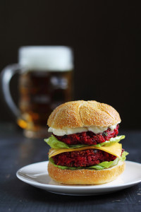 Beet & Quinoa burgers