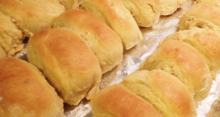 Texas Roadhouse Roll golden brown close up