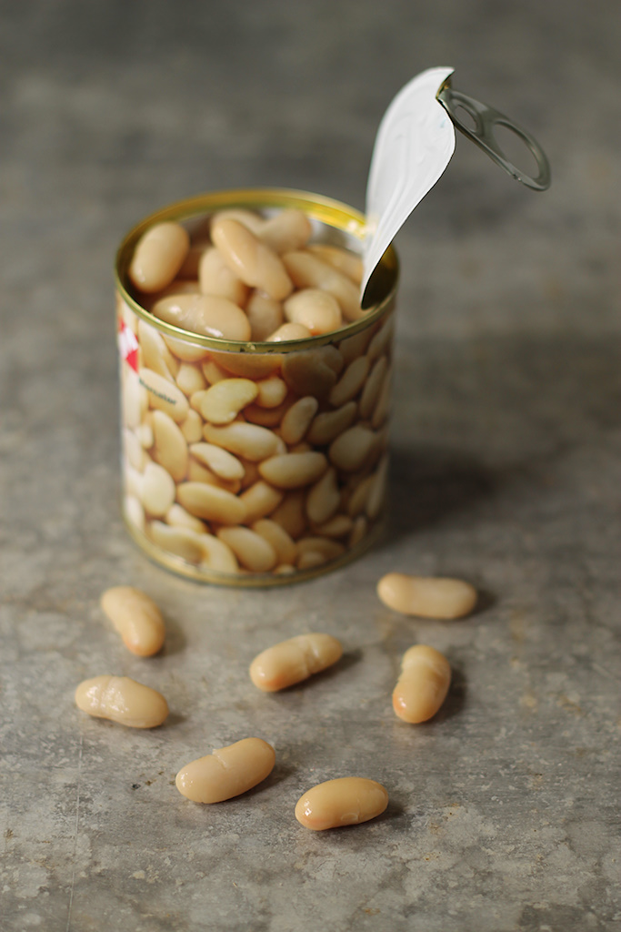 preparing white bean salad