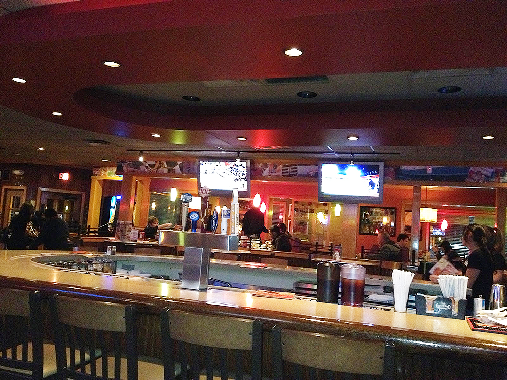 applebees-interior