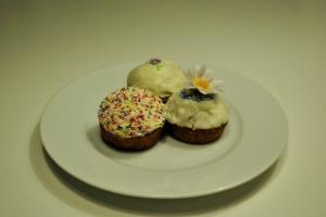 decorated-cupcakes