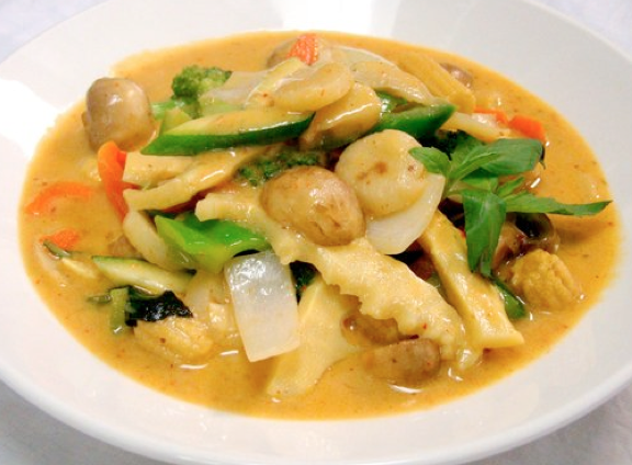 thai-curry-yellow-soup