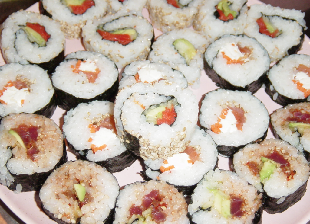 sushi-christmas-roll